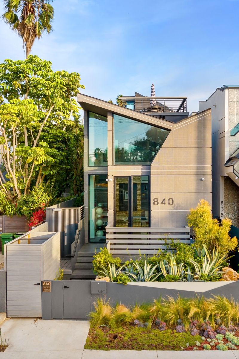 best custom home renovation in Oshawa 